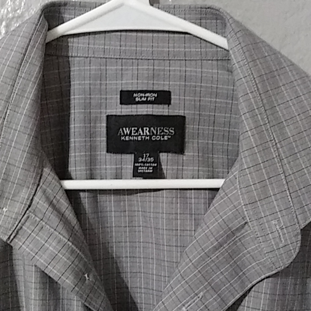 Mens long sleeve button up dress shirt